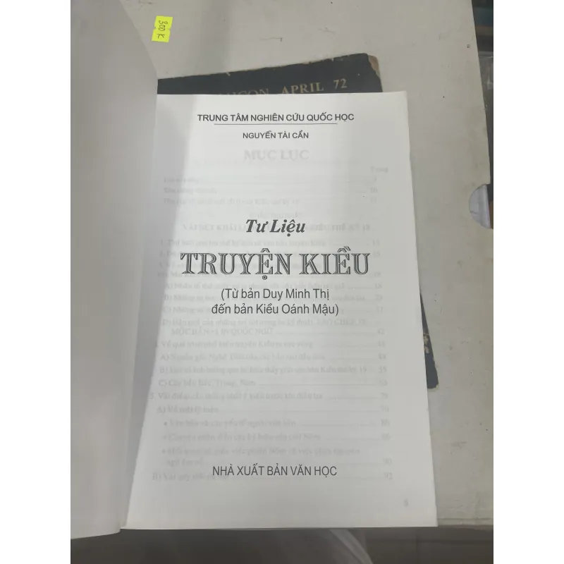 TƯ LIỆU TRUYỆN KIỀU - NGUYỄN TÀI CẨN 933486