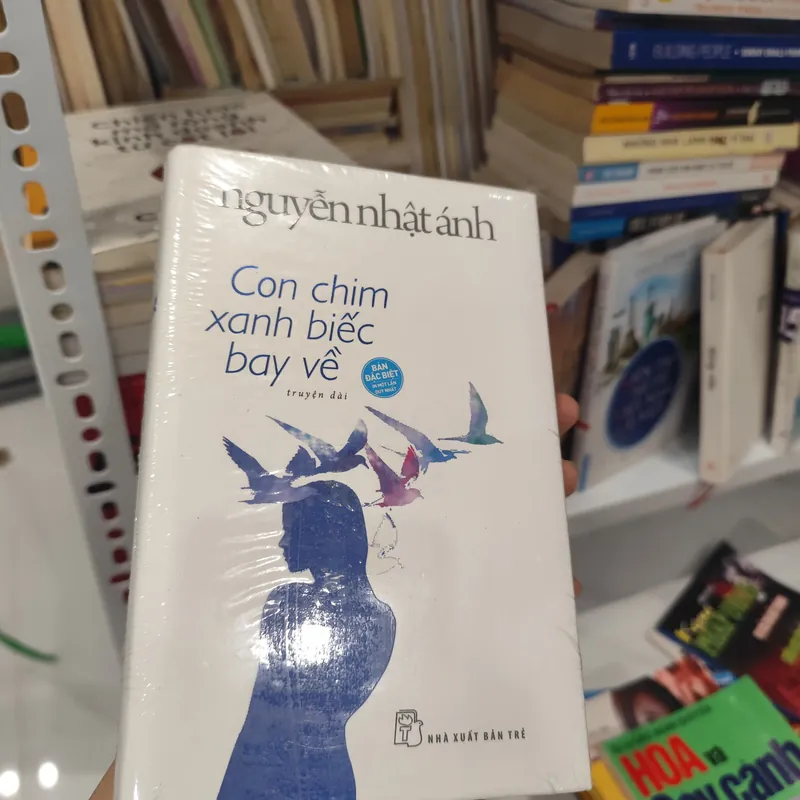 Con chim xanh biếc bay về 563706