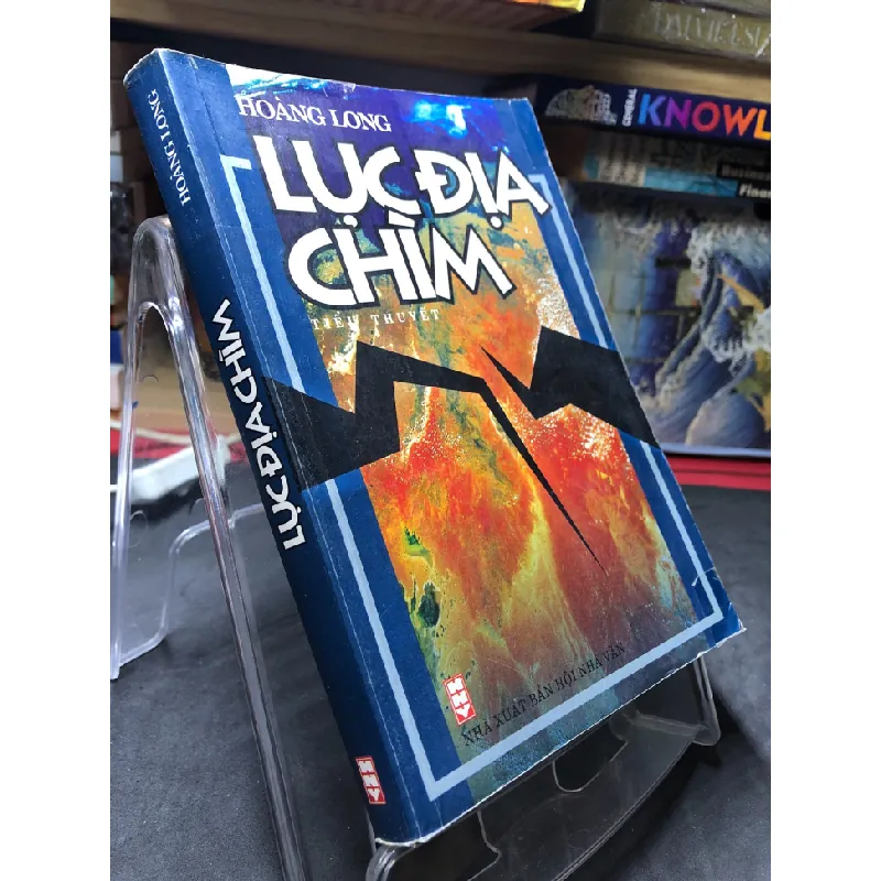 [Sách Cũ SCGR] Lục địa chìm 2005 mới 70% ố bẩn nhẹ Hoàng Long HPB0906 SÁCH VĂN HỌC 681007
