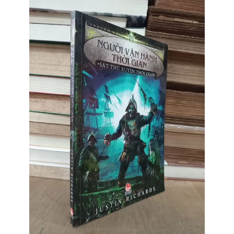 Series Người vận hành thời gian - Justin Richards 748863