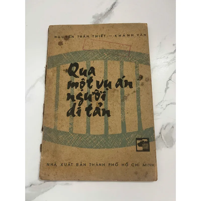 Qua Một Vụ Án Người Di Tản - Nguyễn Trần Thiết – Khánh Vân 1021620