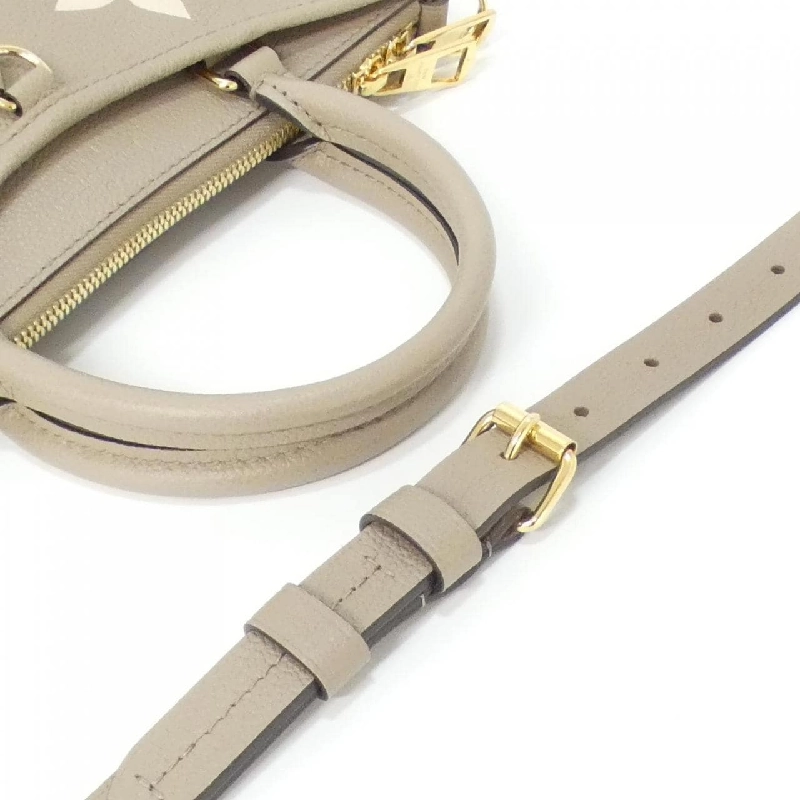 Túi Louis Vuitton Monogram Empreinte Trianon PM M46585 615197