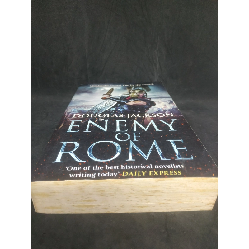 Enemy of Rome Douglas Jackson mới 80% HCM1502 38190