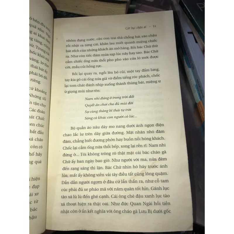 Cát bụi chân ai - Tô Hoài 1019122