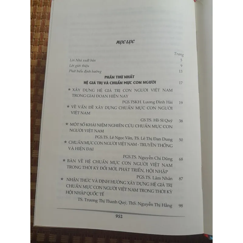 HỆ GIÁ TRỊ QUỐC GIA HỆ GIÁ TRỊ VĂN HÓA... 752488