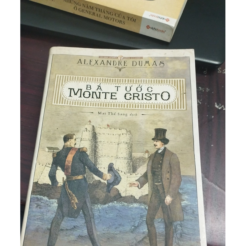Sách Bá Tưóc Monte Carlo 413632
