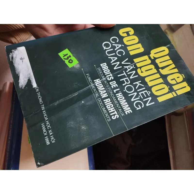 Quyền con người- các văn kiện quan trọng 926297