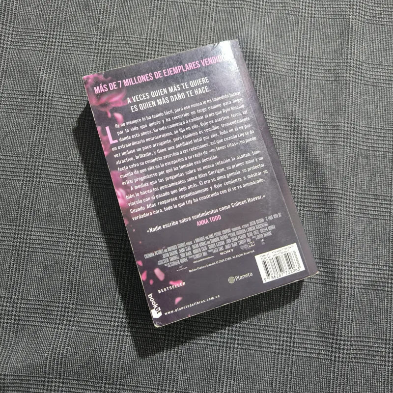 Romper El Círculo - Colleen Hoover (It ends with us - tiếng Tây Ban Nha) 1013691