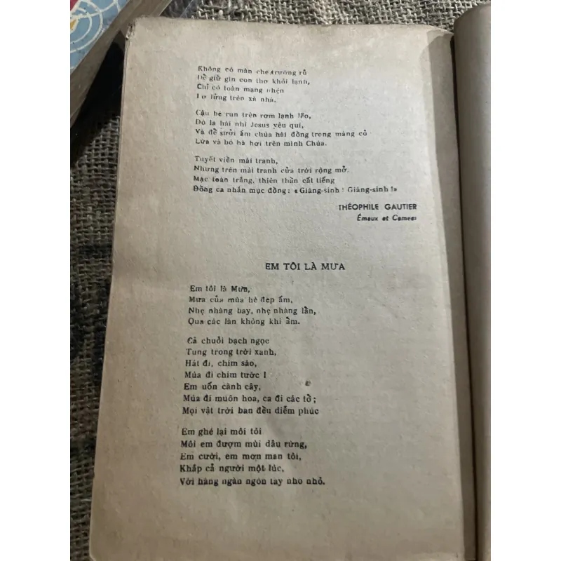Cours de Langue et de Civilisation Françaáies- Ngôn ngữ và văn minh Pháp 1-  G. Mauger 1005978