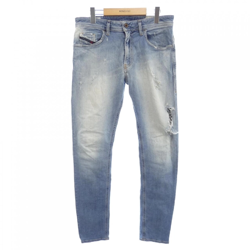 Quần jeans DIESEL - Hàng hiệu Authentic 889962