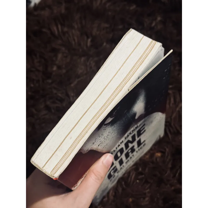 Gone girl cô gái mất tích 999161