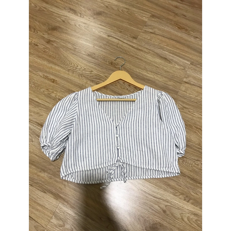 Áo croptop Libé size S ngắn tay 466252