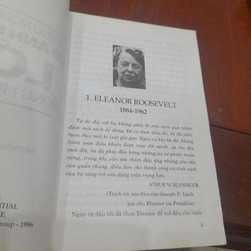 Deborah G. Felder - NHỮNG NGƯỜI ĐÀN BÀ CÓ ẢNH HƯỞNG LỚN trong mọi thời đại 529673