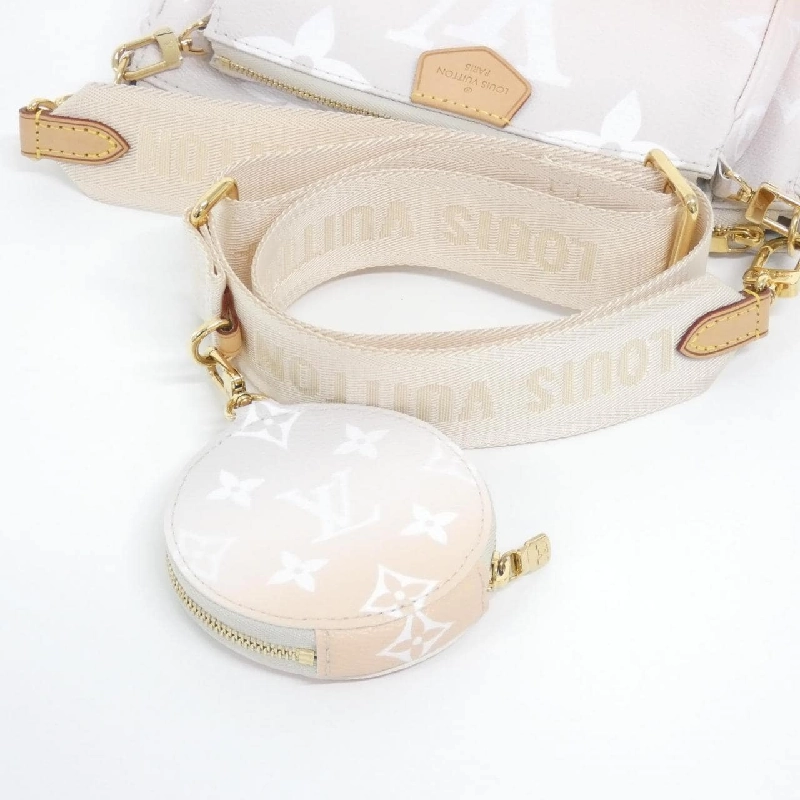 Túi xách vai Louis Vuitton By The Pool Multi Pochette Accessoires M57634 612174