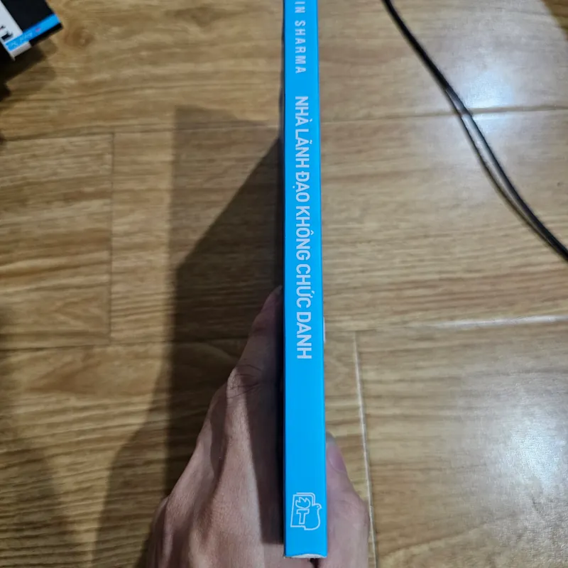 Nhà lãnh đạo không chức danh 
 702912