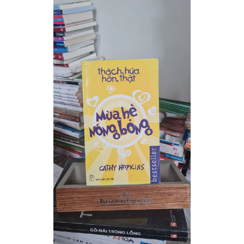 [Phiên Chợ Sách Cũ] Thách hứa hôn thật mùa hè nóng bỏng 2009 - Cathy Hopkins 0506 467460
