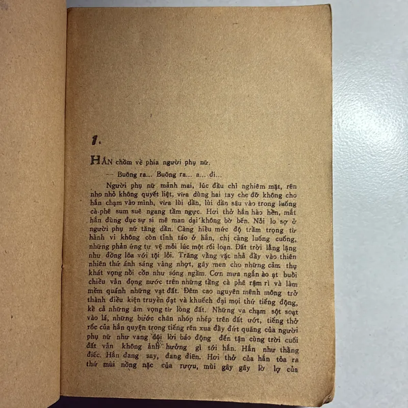 Yêu như là sống - Nguyễn Mạnh Tuấn - 1988s 736545