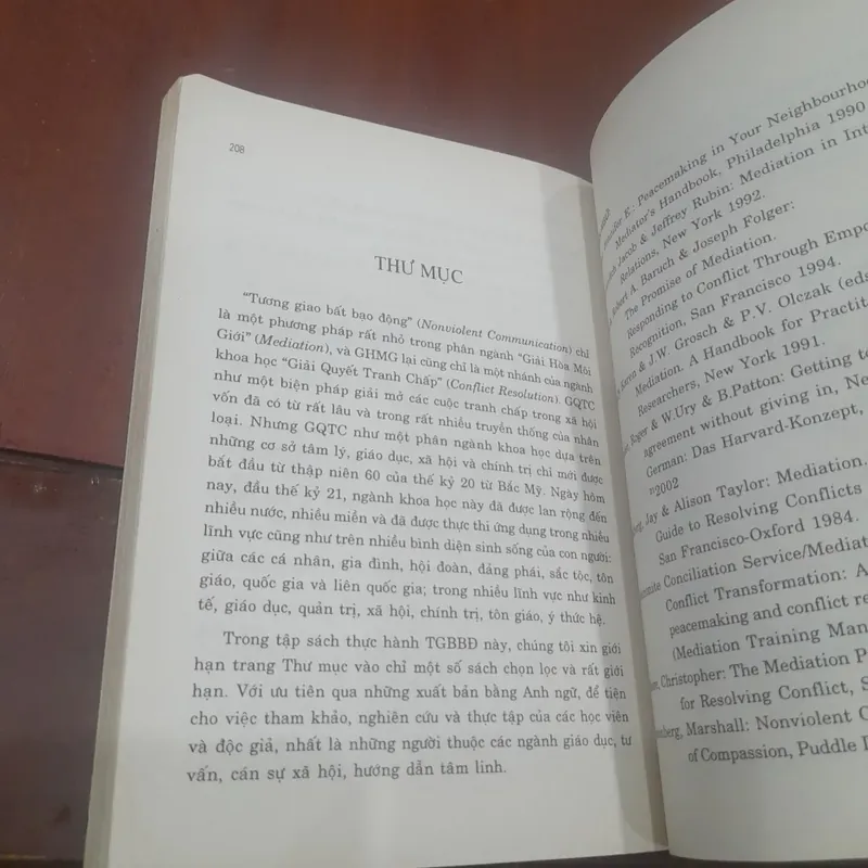 TƯƠNG GIAO BẤT BẠO ĐÔNG, ngôn ngữ của trung thực và tâm cảm 592704