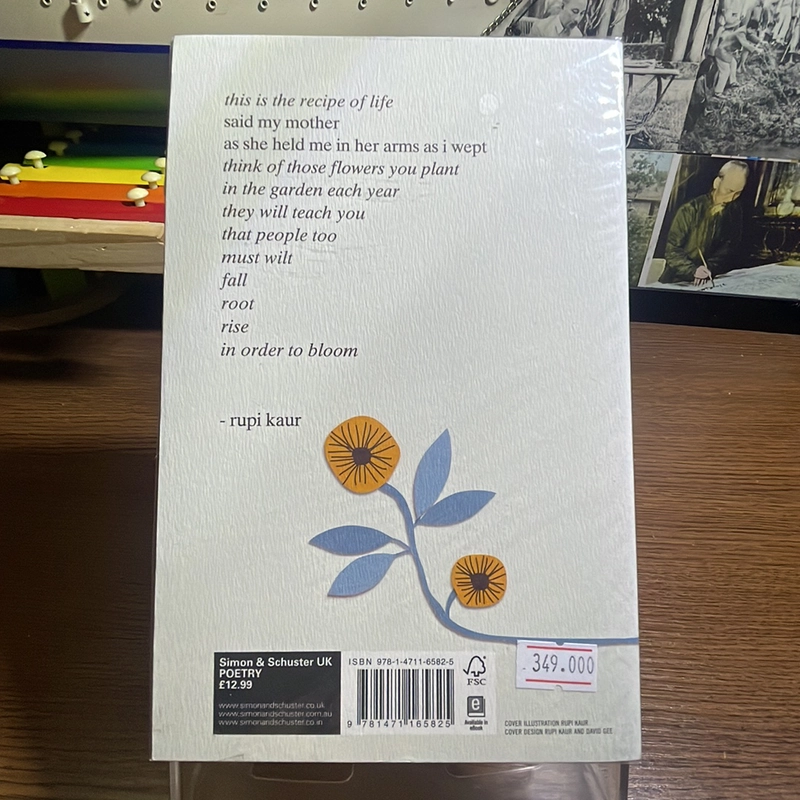 The sun and her flowers Rupi Kaur 450381