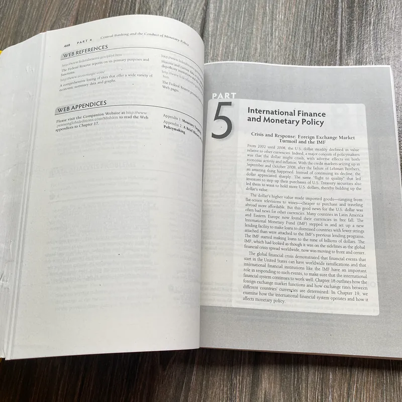 GIÁO TRÌNH ECONOMIC OF MONEY, BANKING AND FINANCIAL MARKETS 576991