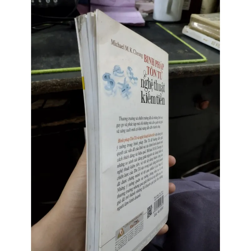 Binh Pháp Tôn Tử & Nghệ Thuật Kiếm Tiền" của tác giả Michael M. K. Cheung. 695779