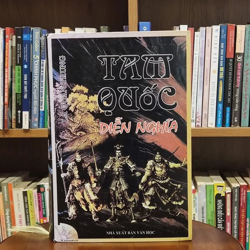 Tam Quốc diễn nghĩa - La Quán Trung (Series Tủ Sách Vàng) 462171