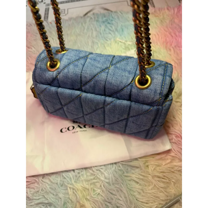 Coach Quilted Tabby Shoulder Bag 20 đã sử dụng vài lần 1000002
