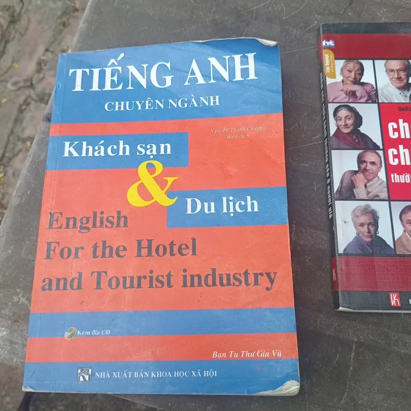 Tiếng Anh chuyên ngành Khách sạn và Du lịch 977836