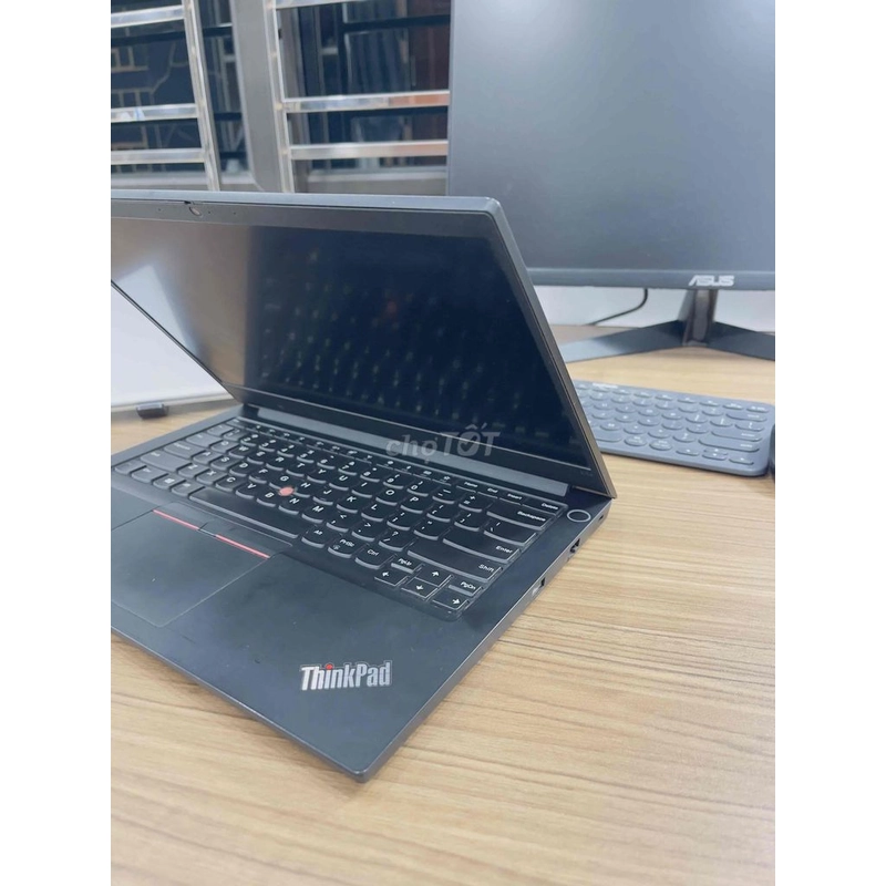 Lenovo ThinkPad E14 Core i5, RAM 8GB, SSD 256GB 450888