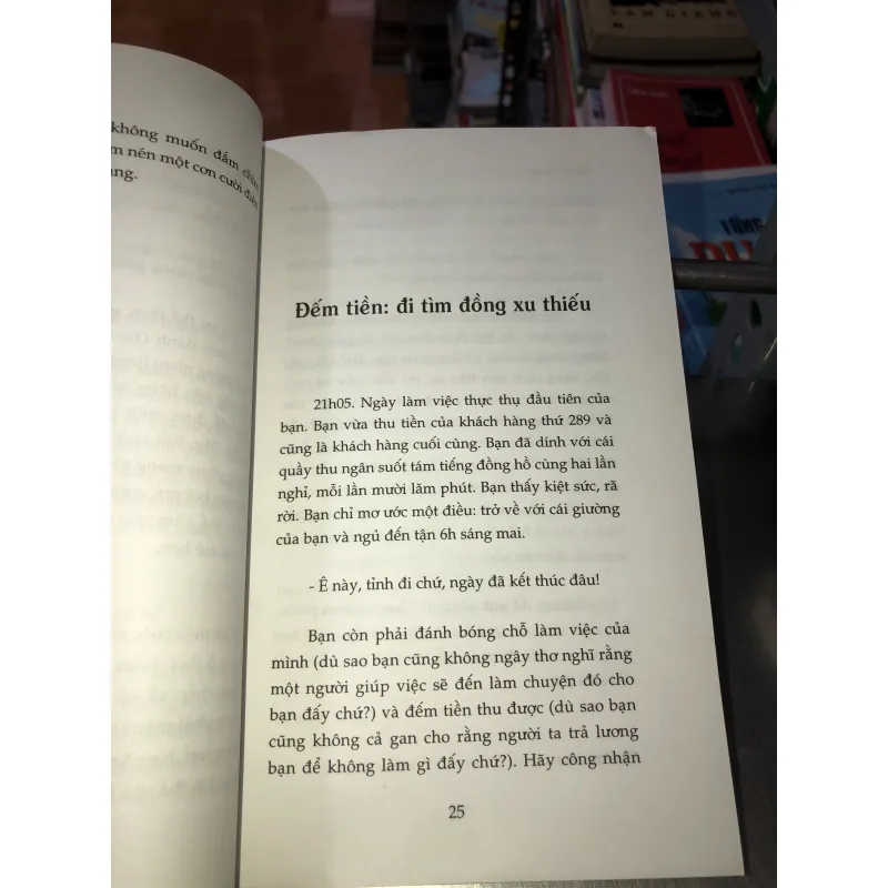 Gian truân đời thu ngân - Anna Sam 1002405