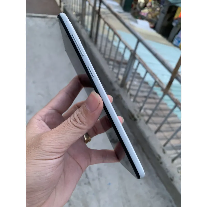 samsung galaxy A70 ram 6/128gb chíp Snapdragon, màn rộng 6.7,Full HD+,Pin trâu 4500mAh 797281