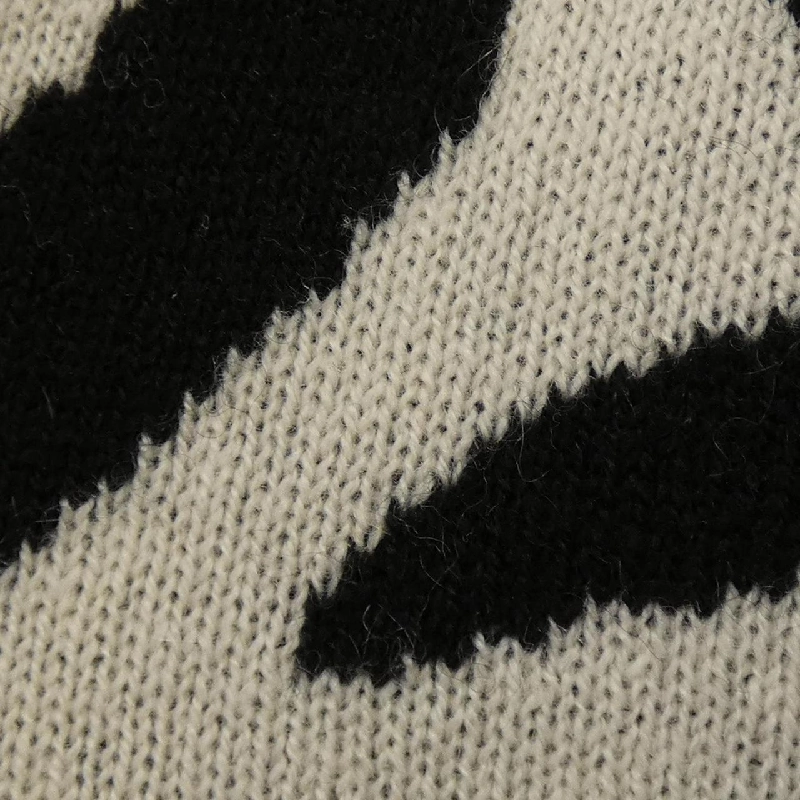 Quần short ALANUi - Hàng hiệu Authentic 825551