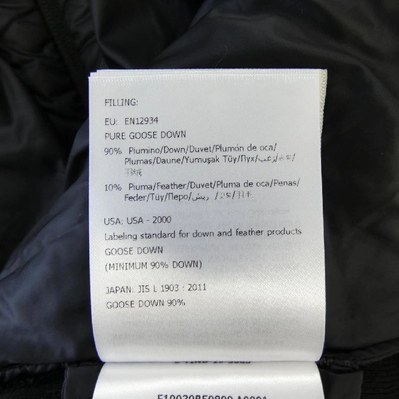 Moncler MONCLER 10939B50800 Áo khoác lông 632992