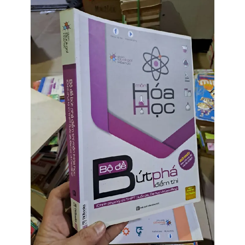 Bộ đề bứt phá điểm thi môn Hoá Học Chinh phục điểm thi THPT Quốc gia Đại học và Cao đẳng - 2019 mới 90% - SÁCH ĐỒNG GIÁ 19K - HCM0111 Blogmeo 281125 710081