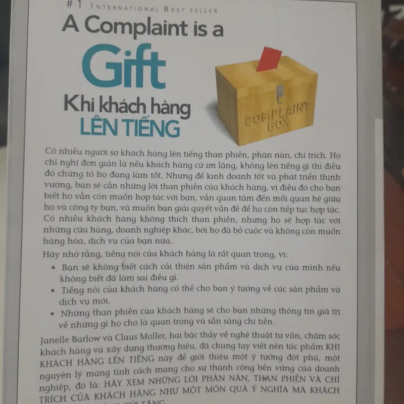 Janelle Barlow & Claus Moller - KHI KHÁCH HÀNG LÊN TIẾNG 975561