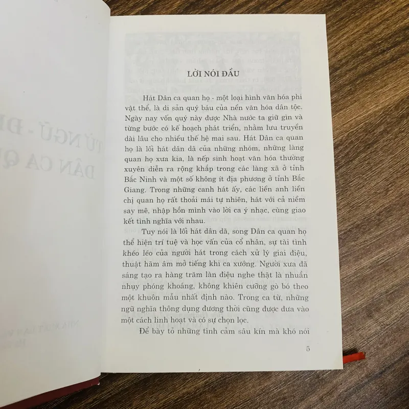 Từ ngữ điển tích dân ca quan họ - Lâm Minh Đức- bìa cứng 1024280