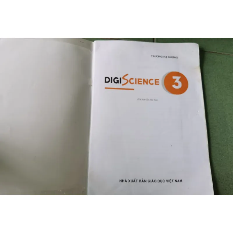 [Sách tiếng Anh tăng cường lớp 3] Digi Science - NXB Giáo Dục  1018986