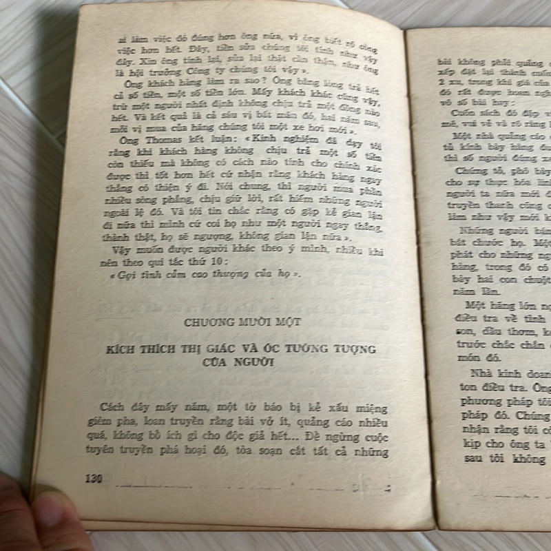 Sách “Đắc nhân tâm-làm thế nào để có nhiều bạn” 497317