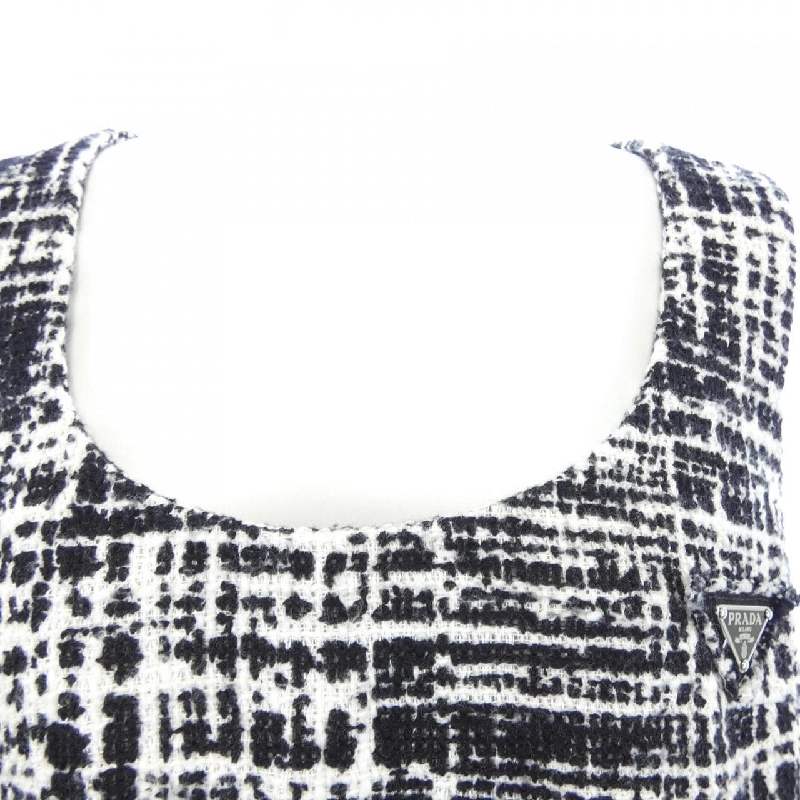 Đầm PRADA logo tam giác P3G46 S221 10FV - Hàng hiệu Chính hãng 809601