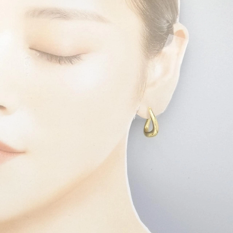 Bông tai 750YG - Hàng hiệu Authentic 870690