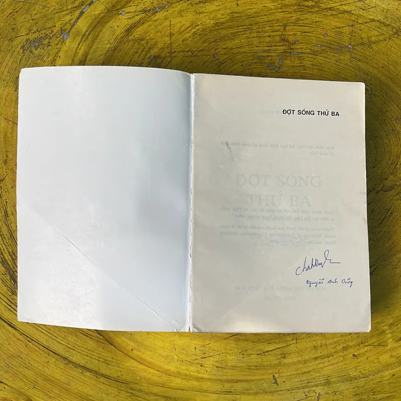 ĐỢT SÓNG THỨ BA - ALVIN TOFLER 735743