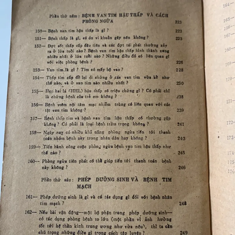 Phòng ngừa và tự điều trị bệnh tim mạch, Giáo sư Nguyễn Huy Dung, in năm 1988 709431