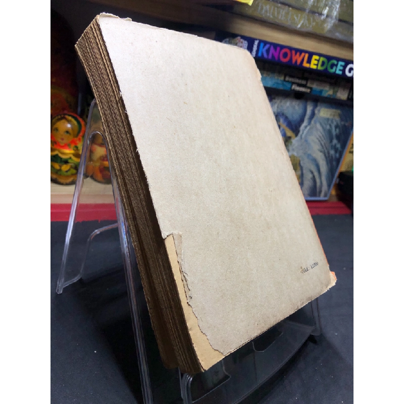 Qua những chặng đường 1982 mới 60% ố vàng Nguyễn Thị Thập HPB0906 SÁCH VĂN HỌC 451285