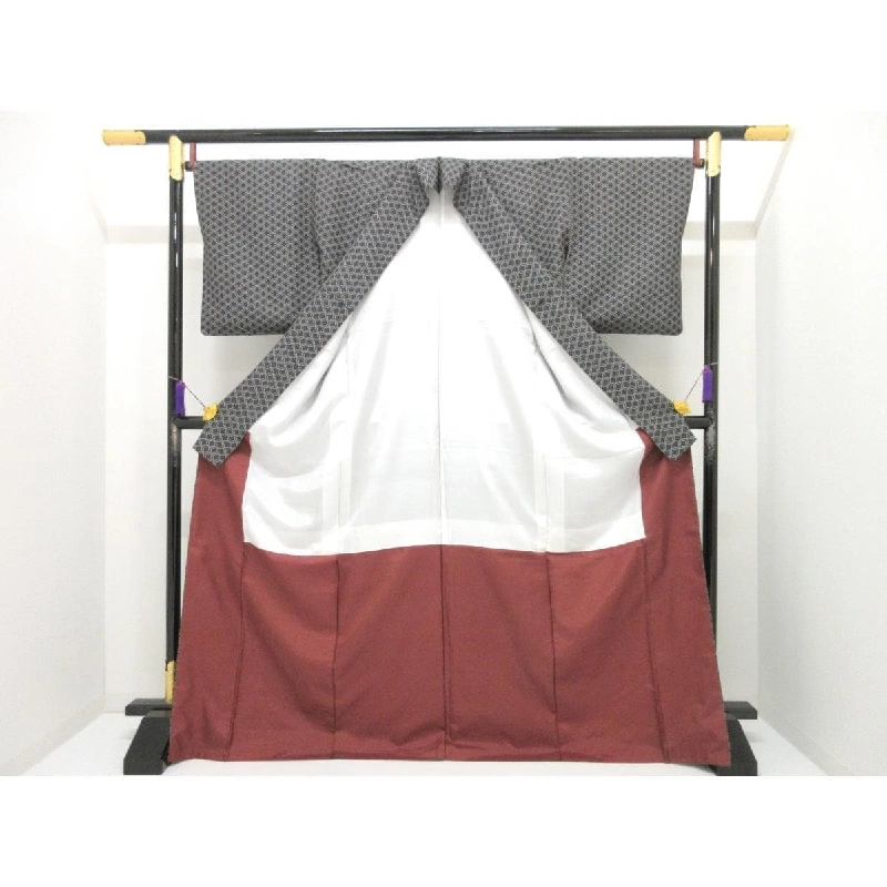 Áo nhỏ kích thước L - Hàng hiệu Authentic 877785