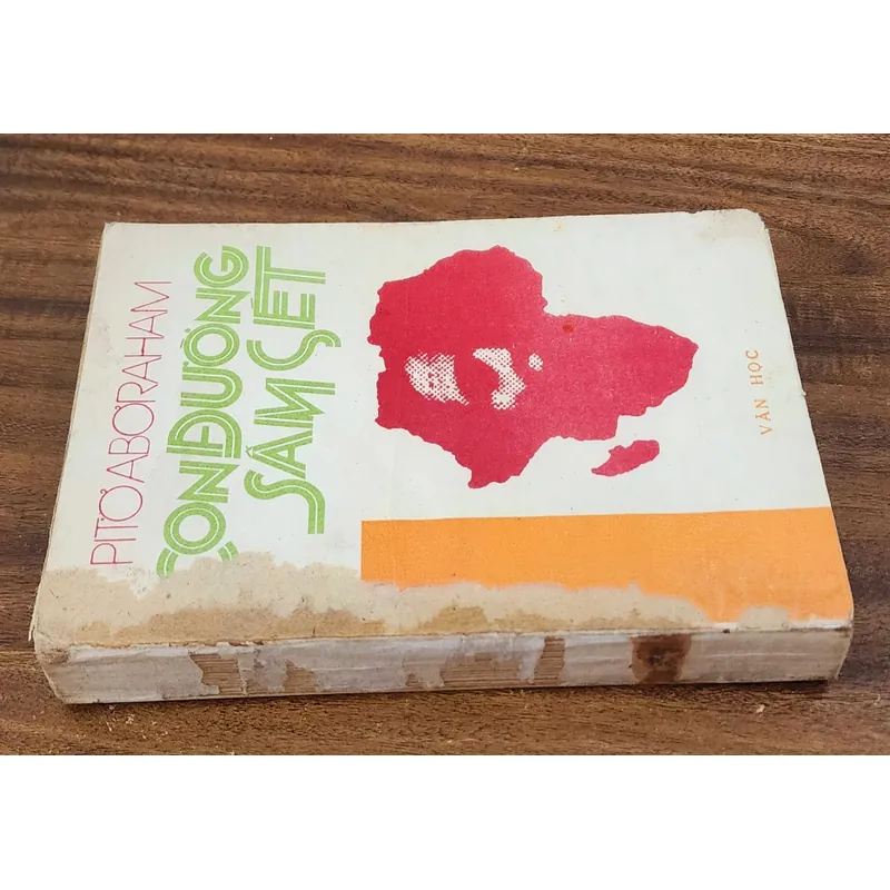 Tác phẩm VH Nam Phi  CON ĐƯỜNG SẤM SÉT - Peter Abrahams 732884