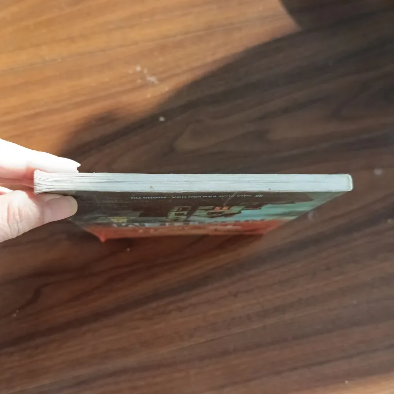 Truyện không nên đọc lúc nửa đêm 760338