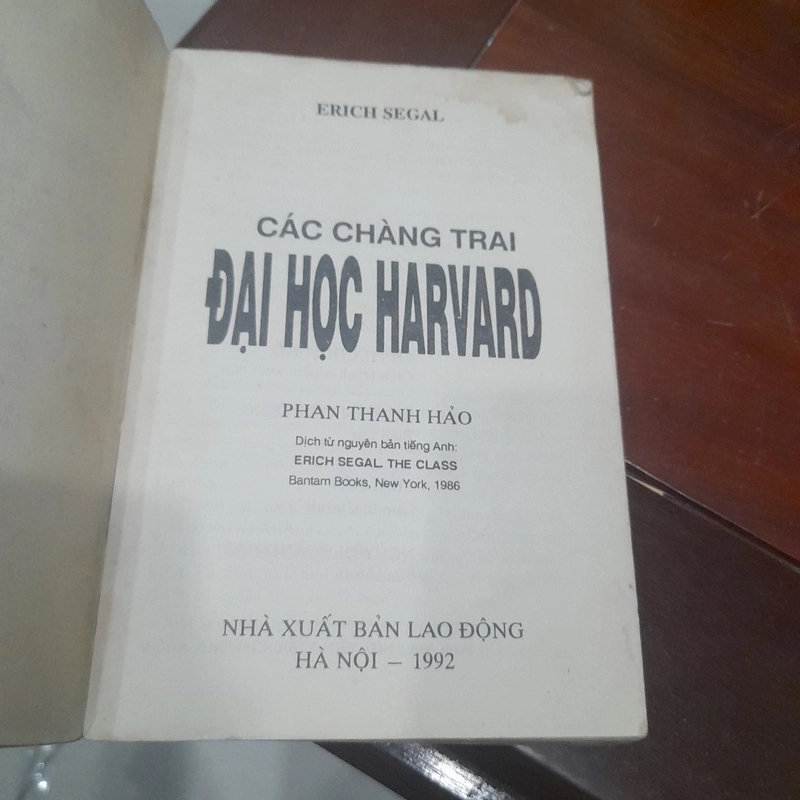 Erich Segal - CÁC CHÀNG TRAI ĐẠI HỌC HARVARD 301536