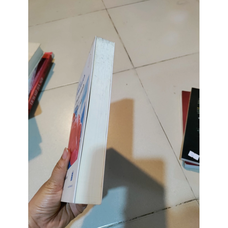 Chiến tranh không có khuôn mặt phụ nữ 458850