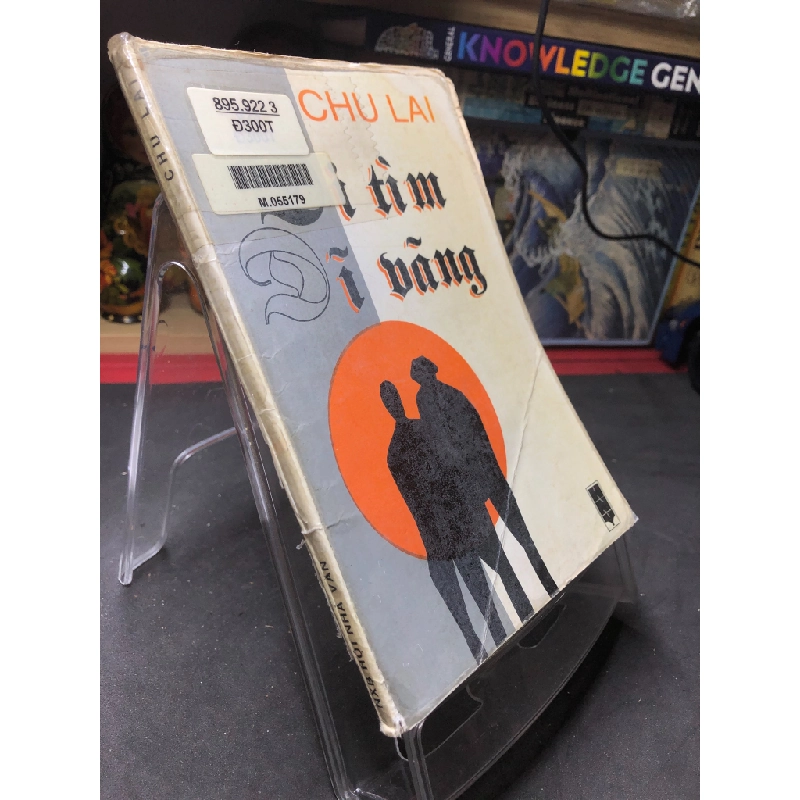 Đi tìm dĩ vãng 1995 mới 50% ố bẩn bụng xấu Chu Lai HPB0906 SÁCH VĂN HỌC 451121
