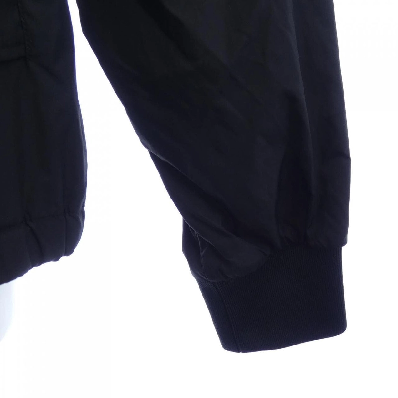 Áo khoác MONCLER - Hàng hiệu Chính hãng 895896